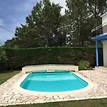 Petit Paradis